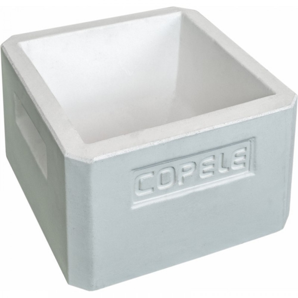 BEBEDOURO / COMEDOURO QUADRADO EM CIMENTO 4LT