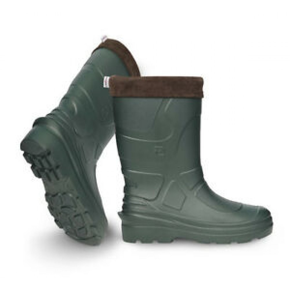 BOTAS SUPER LEVE EVA MEIO CANO 39